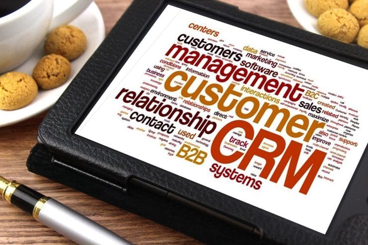 Implementar un sistema CRM